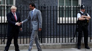 بوریس جانسون و امیر قطر پیرامون حمله به آرامکو در لندن گفتگو کردند