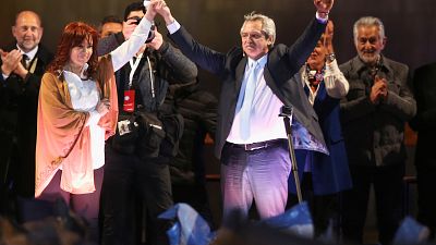 La justicia argentina cierra el cerco en torno a Cristina Fernández en plena campaña electoral