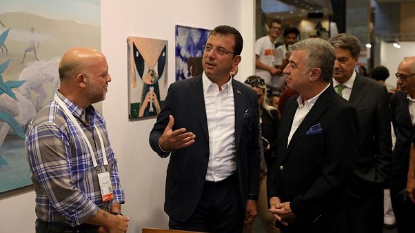 İmamoğlu çöp topladı: Devir 'geri dönüşüm devri' İmamoğlu çöp topladı: Devir 'geri dönüşüm devri'
