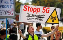 İsviçreliler 5G'yi protesto etti: Sağlığa zararlı, referanduma gidilsin