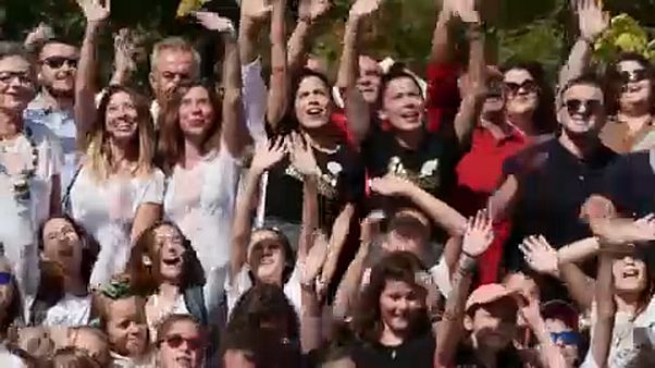 Στα Τρίκαλα «τα βλέπουν διπλά» Στα Τρίκαλα «τα βλέπουν διπλά»