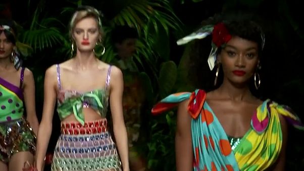 La giungla di D&G alla settimana della moda di Milano La giungla di D&G alla settimana della moda di Milano
