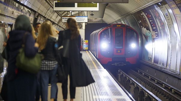 Londra metrosunda cinsel saldırı oranı yüzde 42 arttı Londra metrosunda cinsel saldırı oranı yüzde 42 arttı