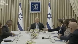 Folytatta az egyeztetést az izraeli államfő