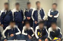 Suriyeli mülteciler Ukraynalı voleybol takımı kıyafetleriyle İsviçre'ye kaçarken yakalandı