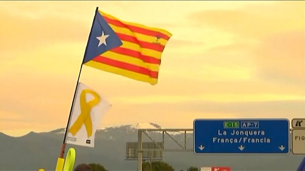 Detidos independentistas catalães suspeitos de planear ações violentas Detidos independentistas catalães suspeitos de planear ações violentas
