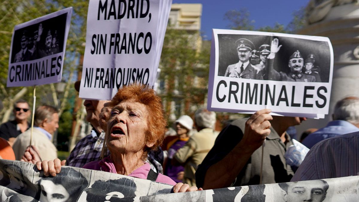Spanien: Franco-Leichnam darf exhumiert werden