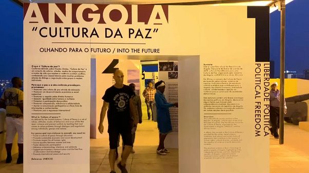 Refugiados e migrações em debate na Bienal de Luanda Refugiados e migrações em debate na Bienal de Luanda