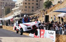 شاهد:  تحدي سباق السيارات "الطائرة" محلية الصنع في الأردن
