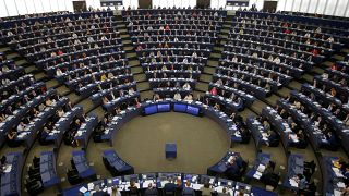 L'europarlamento respinge i candidati commissari Ue ungherese e romeno