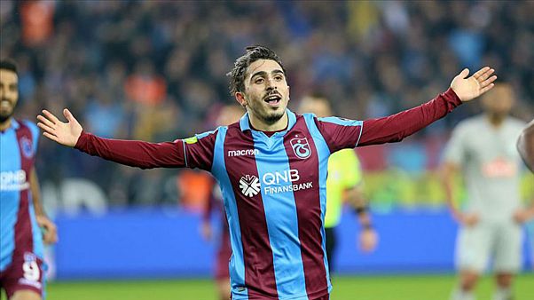 Trabzonspor'un genç yıldızı Abdülkadir Ömür "Altın Çocuk"ta ilk 40'a kaldı Trabzonspor'un genç yıldızı Abdülkadir Ömür "Altın Çocuk"ta ilk 40'a kaldı