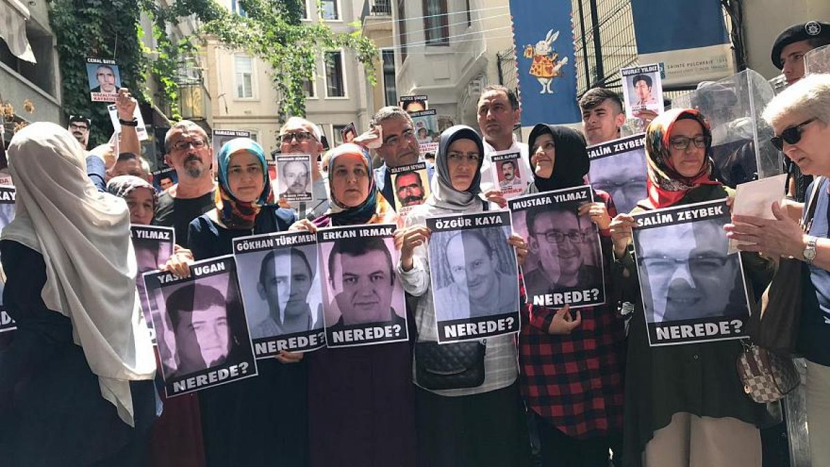 Kayıp eşi Sümeyye Yılmaz gözaltına alınıp serbest bırakıldı; Gergerlioğlu Yılmaz'a destek verdi