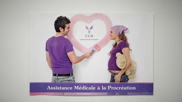 Francia debate extender la fecundación in vitro a parejas de lesbianas y mujeres solteras Francia debate extender la fecundación in vitro a parejas de lesbianas y mujeres solteras