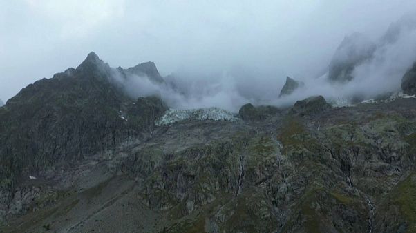 Sorge um Gletscher am Mont Blanc Sorge um Gletscher am Mont Blanc