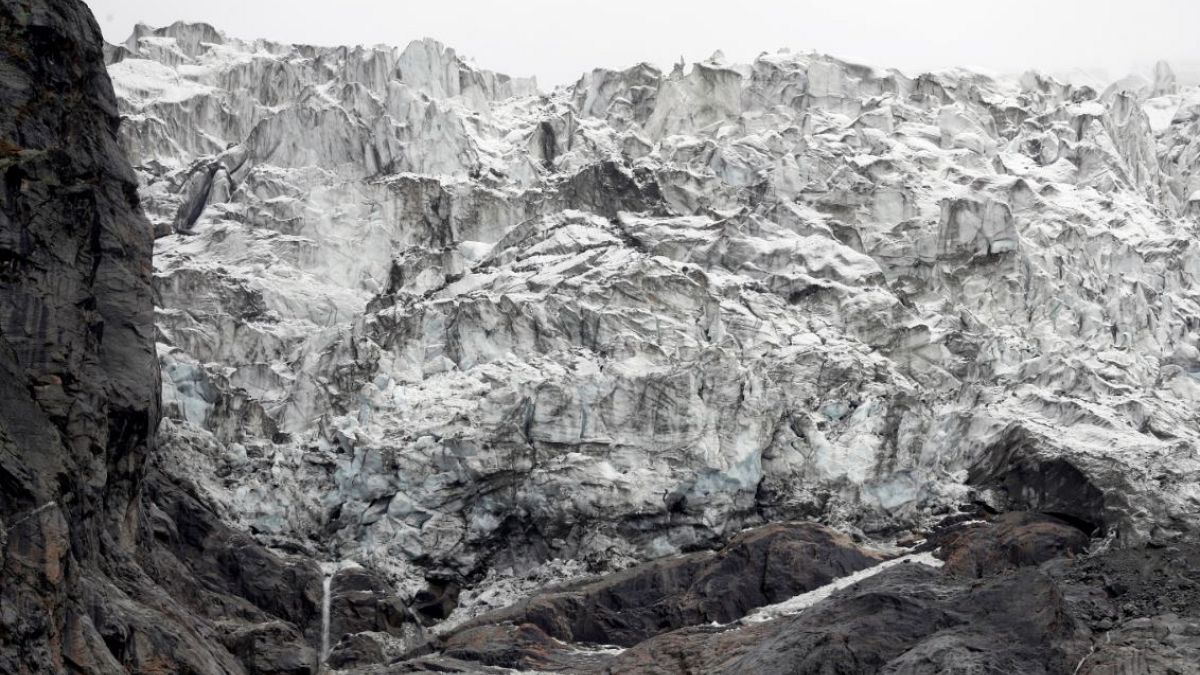 Monte Bianco, radar per monitorare il ghiacciaio a rischio