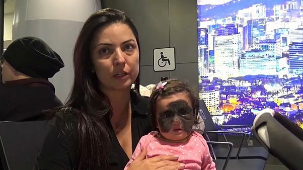 Une Américaine traverse le globe pour tenter de guérir sa fille malade Une Américaine traverse le globe pour tenter de guérir sa fille malade
