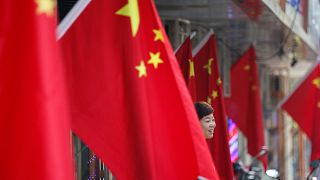 بكين تندد بالعقوبات الأميركية على شركات صينية 