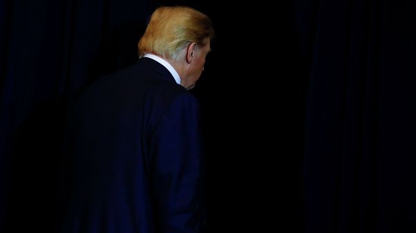 ABD'de Trump'ın azil süreci: İstihbarat şefi Kongre'de ifade verecek ABD'de Trump'ın azil süreci: İstihbarat şefi Kongre'de ifade verecek