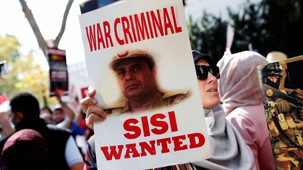 "Es reicht, Sisi!": Erneut Unruhen in Ägypten "Es reicht, Sisi!": Erneut Unruhen in Ägypten