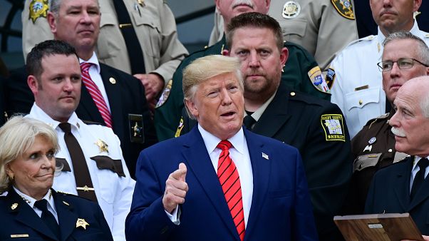 Trump llama 'espía' al soplón que ha provocado el 'impeachment' Trump llama 'espía' al soplón que ha provocado el 'impeachment'