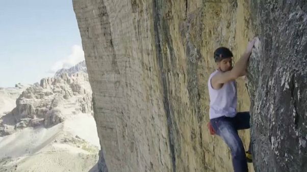 Rekord für Schweizer Extrembergsteiger: 550 Meter in 46 Minuten Rekord für Schweizer Extrembergsteiger: 550 Meter in 46 Minuten