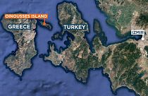 رضيعٌ وطفلٌ يقضيان غرقاً وفقدانُ أربعة آخرين بعد انقلاب زورق مهاجرين قرب اليونان