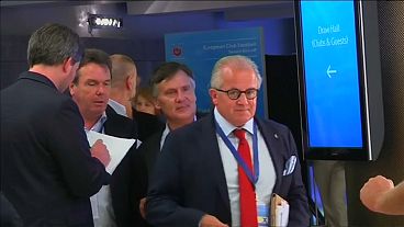 Fritz Keller ist in Frankfurt an die Spitze des DFB gewählt worden