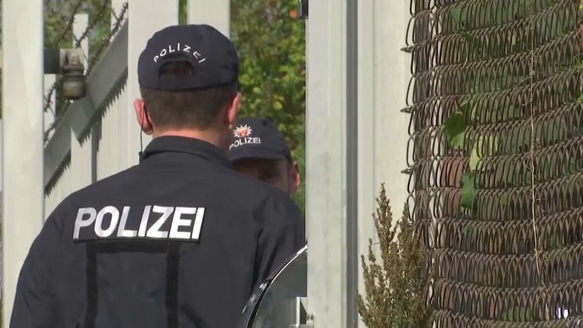 فيديو: إغلاق مخبأ سابق للنيتو بألمانيا بعد استغلاله كمركز بيانات لعمليات إجرامية