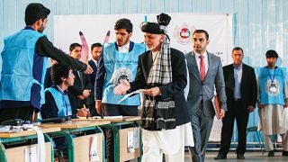 انتخابات ریاست جمهوری افغانستان تحت تدابیر شدید امنیتی آغاز شد