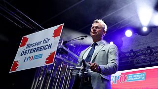 پایان کارزار انتخاباتی در اتریش زیر سایه اتهام «فساد مالی» علیه راست افراطی