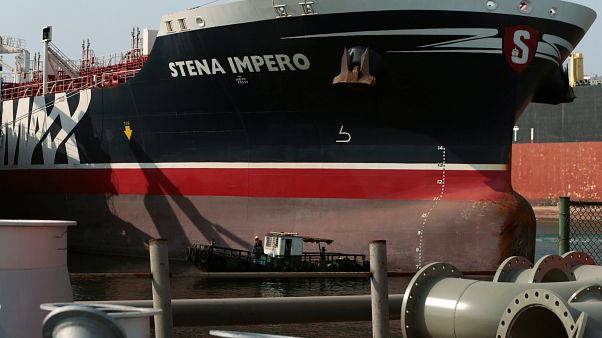 Petroleiro sueco libertado pelo Irão chega a porto do Dubai Petroleiro sueco libertado pelo Irão chega a porto do Dubai