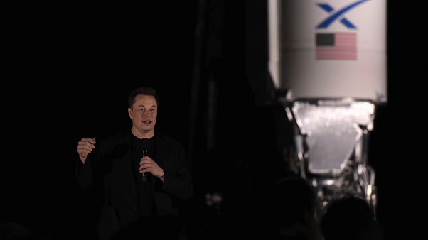 Elon Musk Mars'a insan taşıyacak yeni uzay aracı Starship'i tanıttı Elon Musk Mars'a insan taşıyacak yeni uzay aracı Starship'i tanıttı