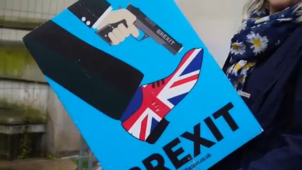Mánchester protesta contra Boris Johnson tras su salida del Congreso Anual del partido conservador Mánchester protesta contra Boris Johnson tras su salida del Congreso Anual del partido conservador