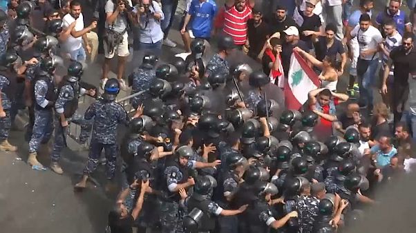 Protestos contra crise económica no Líbano Protestos contra crise económica no Líbano