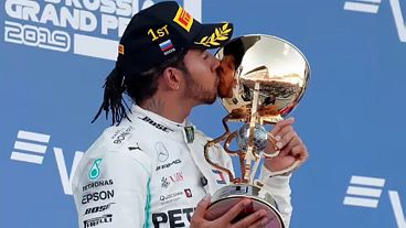 Хэмилтон выиграл Гран-при России Хэмилтон выиграл Гран-при России