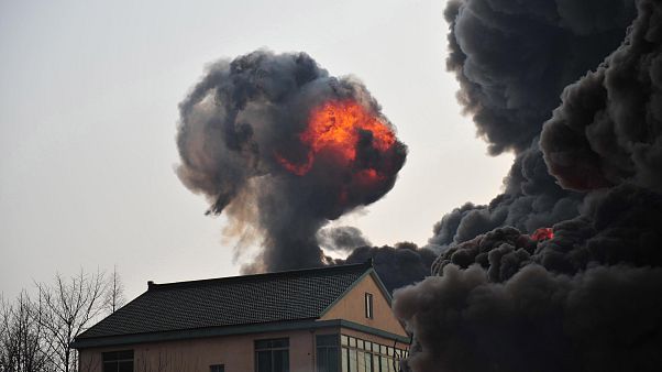 Çin’in doğusunda bir fabrikada çıkan yangında en az 19 kişi hayatını kaybetti Çin’in doğusunda bir fabrikada çıkan yangında en az 19 kişi hayatını kaybetti