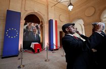 Fransa: Jacques Chirac'ın naaşıyla selfie çektirenlere saygısızlık suçlaması