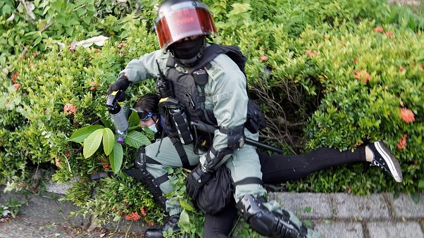 Çin'in Hong Kong'da askeri varlığını ikiye katladığı iddia edildi; Pekin 'rutin bir rotasyon' dedi Çin'in Hong Kong'da askeri varlığını ikiye katladığı iddia edildi; Pekin 'rutin bir rotasyon' dedi