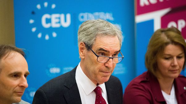 Megnyitott a CEU Bécsben Megnyitott a CEU Bécsben