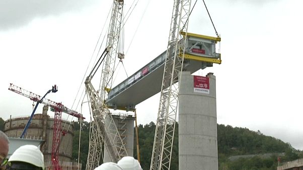 Watch: First section of new replacement Genoa bridge is installed Watch: First section of new replacement Genoa bridge is installed