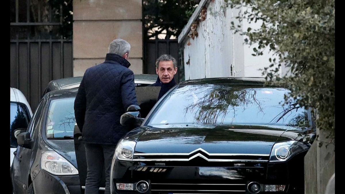 Саркози снова будут судить