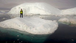 На тонком льду: потепление в Арктике радует рыболовов, но тревожит учёных