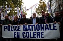 Paris'te eylem için sokağa çıkma sırası polislerde