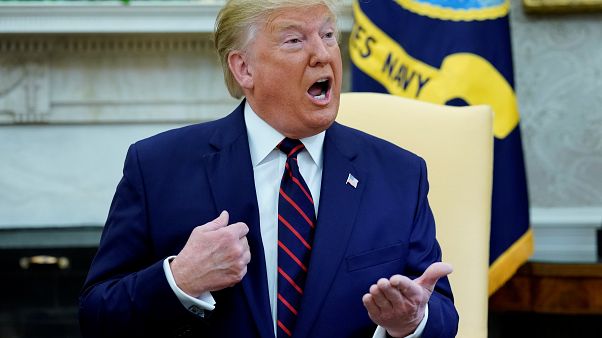 Trump perd ses nerfs, disant aux démocrates d'arrêter leurs "conneries" ! Trump perd ses nerfs, disant aux démocrates d'arrêter leurs "conneries" !