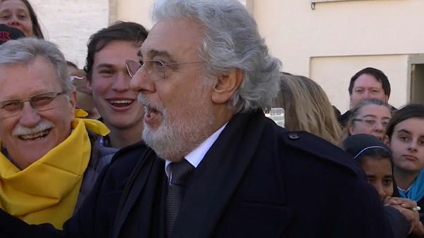Placido Domingo quitte la direction de l'opéra de Los Angeles Placido Domingo quitte la direction de l'opéra de Los Angeles