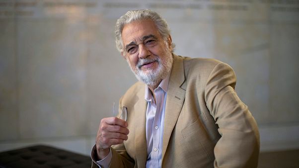 Πλάθιντο Ντομίνγκο: Παραιτήθηκε από διευθυντής της Όπερας του Λος Άντζελες Πλάθιντο Ντομίνγκο: Παραιτήθηκε από διευθυντής της Όπερας του Λος Άντζελες