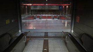Κλειστός σταθμός μετρό κατά τη διάρκεια απεργίας