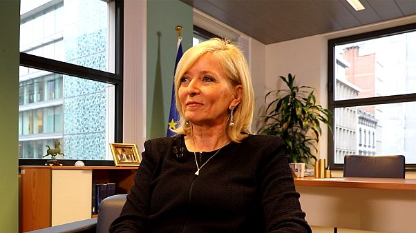 Η Ευρωπαία Διαμεσολαβητής στο euronews: «Σκληρό μάθημα το Brexit» Η Ευρωπαία Διαμεσολαβητής στο euronews: «Σκληρό μάθημα το Brexit»