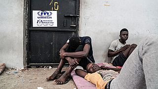   بؤسٌ ومرارةٌ وخوف واقعٌ يعيشهُ اللاجئون في ليبيا.. ماذا عن المفوضية الأممية؟