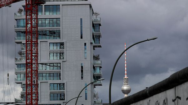 Keiner ist höher: 50 Jahre Fernsehturm Keiner ist höher: 50 Jahre Fernsehturm